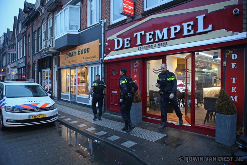 Massale politie-inzet na melding over ruzie met vuurwapen bij shoarmatent